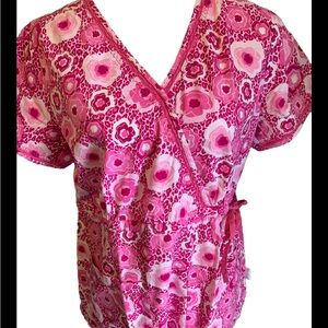 Peaches Scrub Top Pretty Hot Pink Floral Side Tie V Neck Size Medium